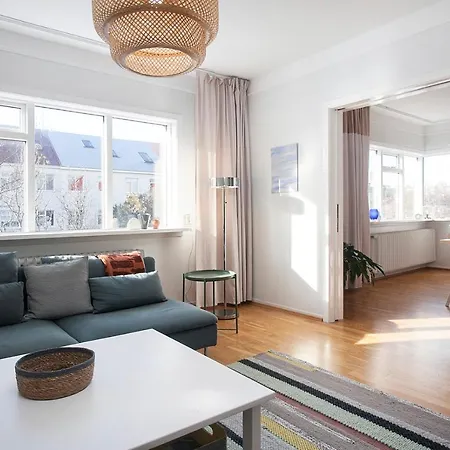 Leifsgata 25 * Reykjavik